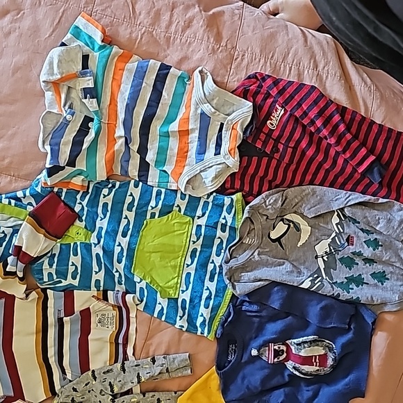 STUNNING BULK BRANDED BOYS 12 TO 24 MONTHS CLOTHES SET - Picture 2 of 10